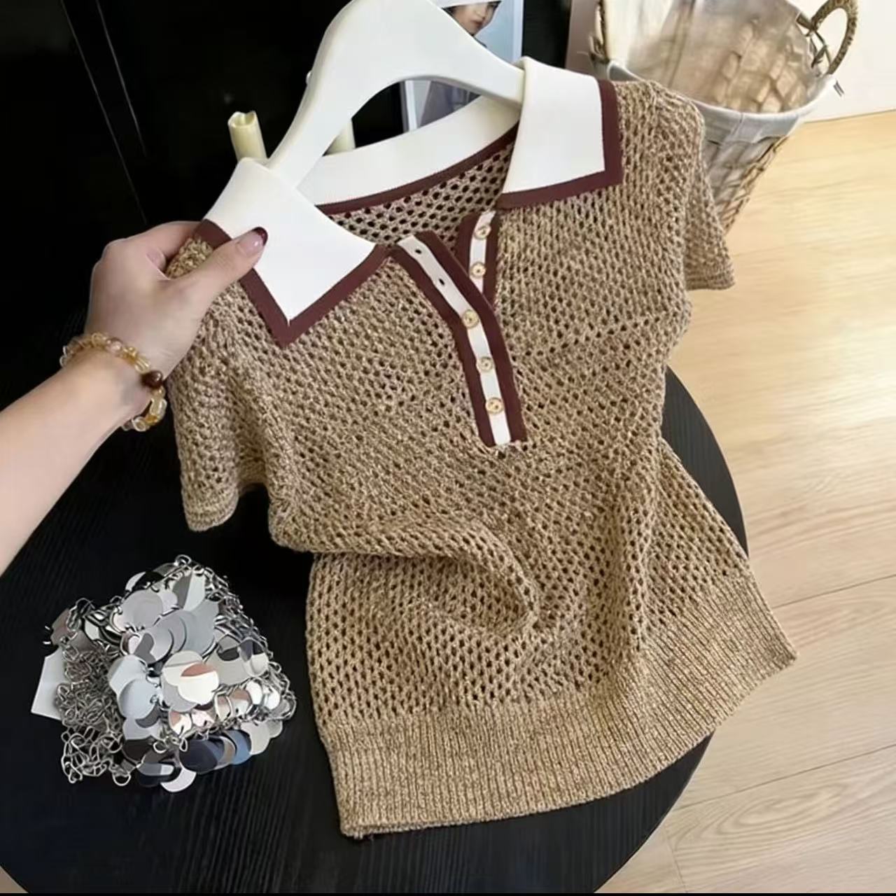 老錢風復古撞色polo領短袖針織衫女夏季薄款氣質顯瘦修身鏤空上衣