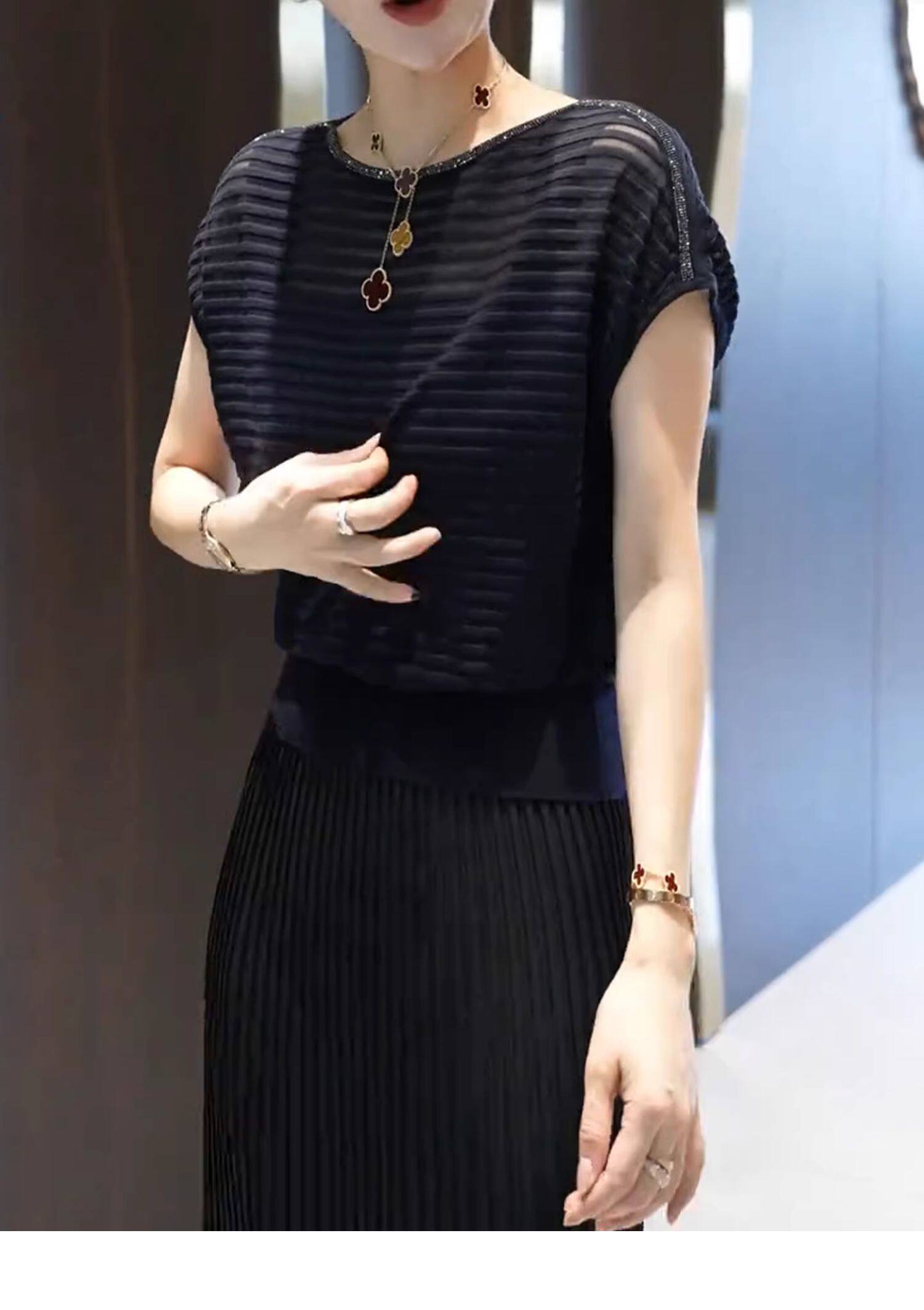 藏青色簡約寬松設計感圓領短袖T恤女2026夏季新款休閑大碼上衣潮