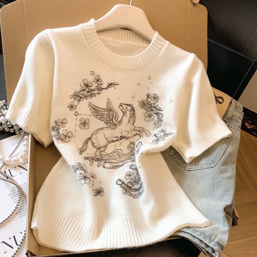 RY782# 实拍小马重工刺绣短袖t恤女初夏新款圆领显瘦百搭气质针织上衣