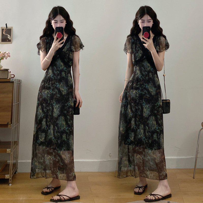 MY11948# 实拍～大码女装法式小众碎花连衣裙蕾丝拼接设计感度假长裙胖...