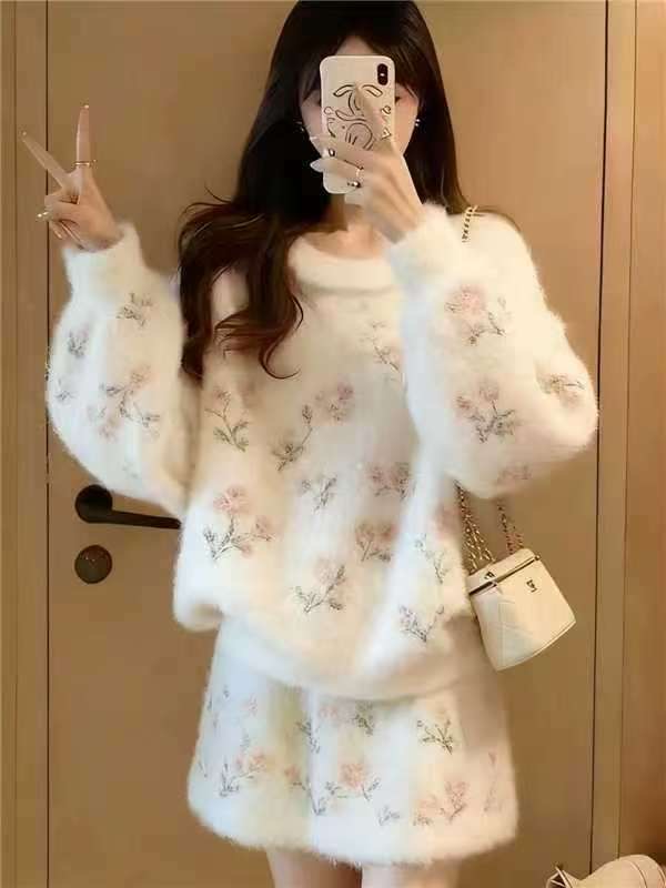 MY15934# 穿搭一整套超火独特漂亮氛围感圣诞白色针织毛衣套装裙子女裝貨源服裝批發