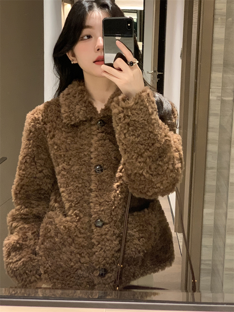 实拍实价~慵懒小个子设计感加厚羊羔毛外套