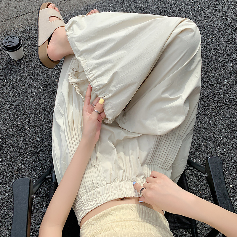 黃色速干花苞休閑褲女夏季薄款重工壓褶寬松顯瘦松緊腰束腳梧桐褲