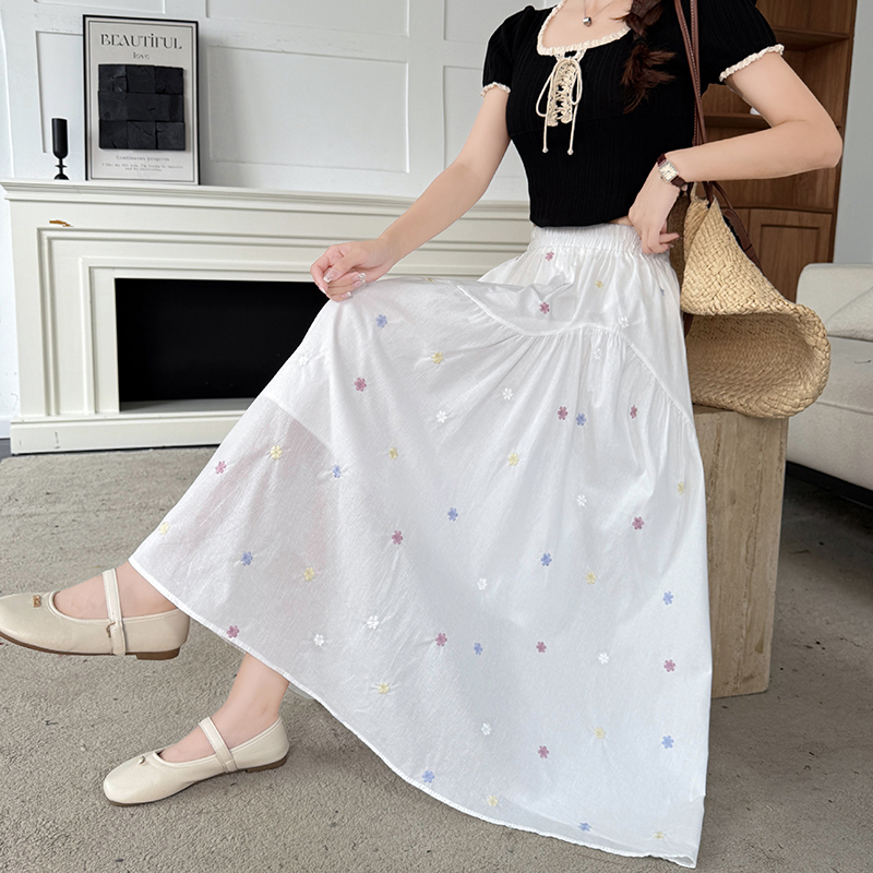 實拍白色刺繡彩色碎花半身裙女夏季高腰顯瘦A字裙大擺傘裙