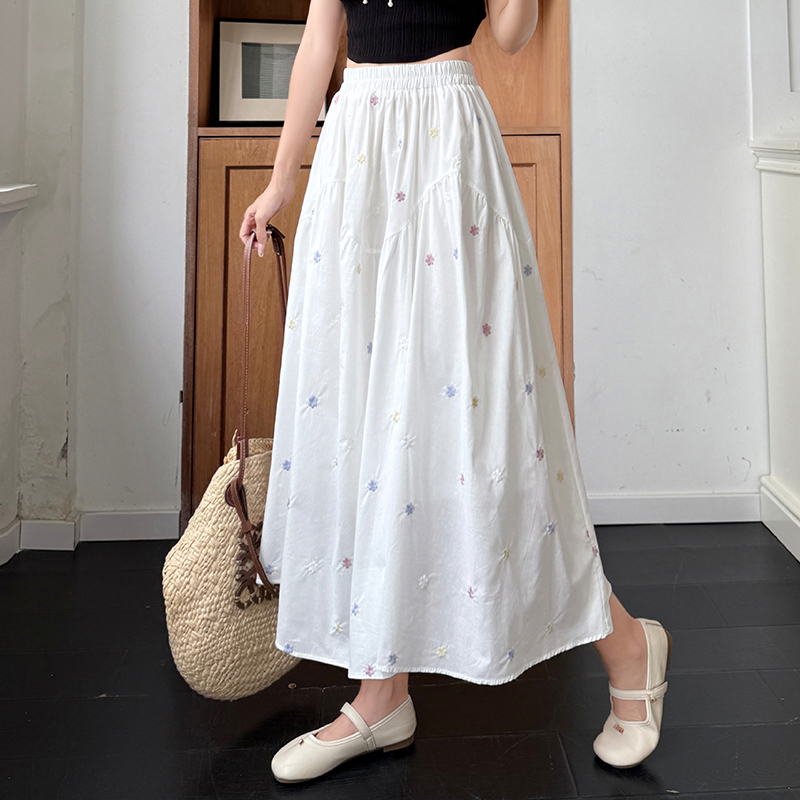 實拍白色刺繡彩色碎花半身裙女夏季高腰顯瘦A字裙大擺傘裙