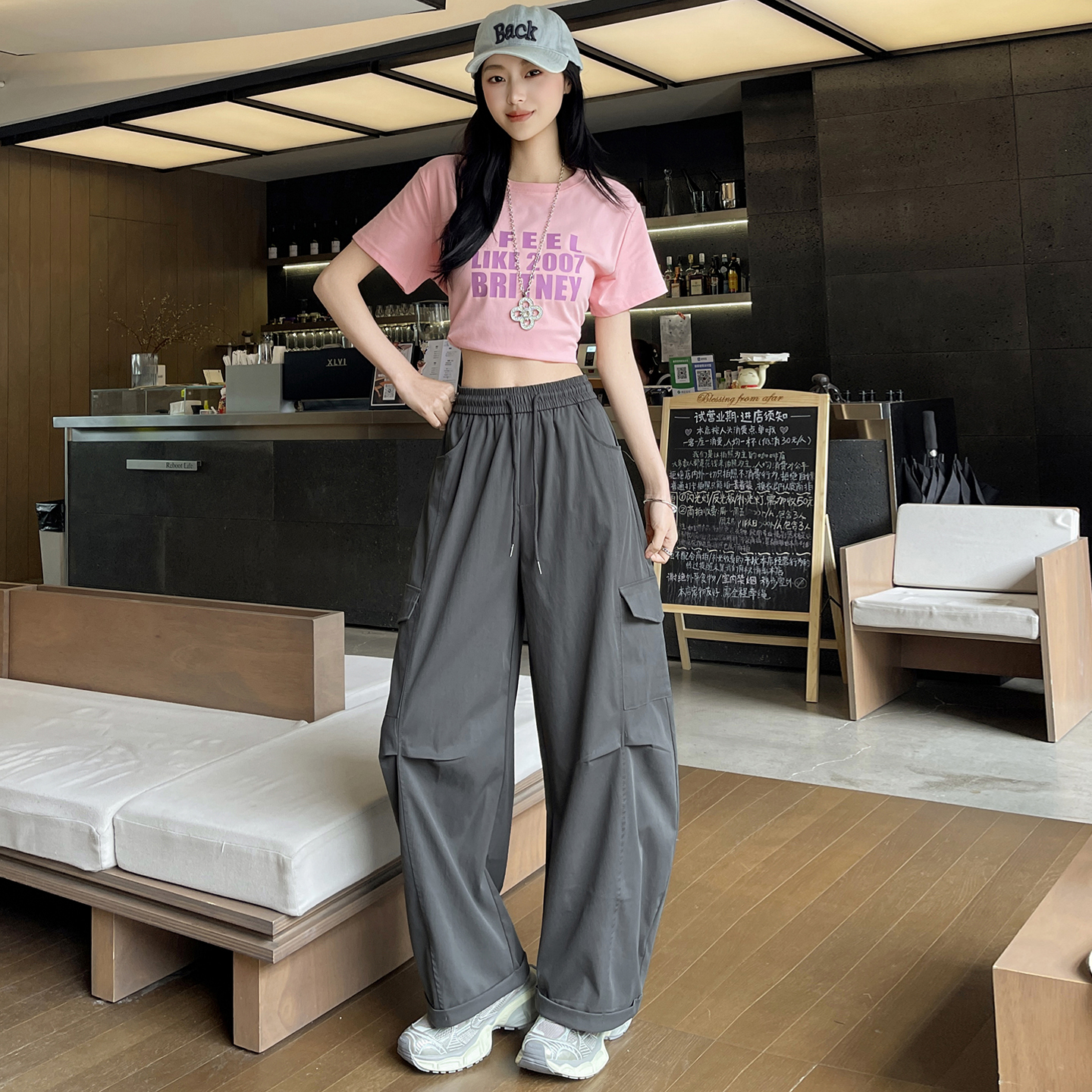工裝褲女款2026夏季新款高腰直筒褲子酷颯風美式運動彎刀闊腿褲