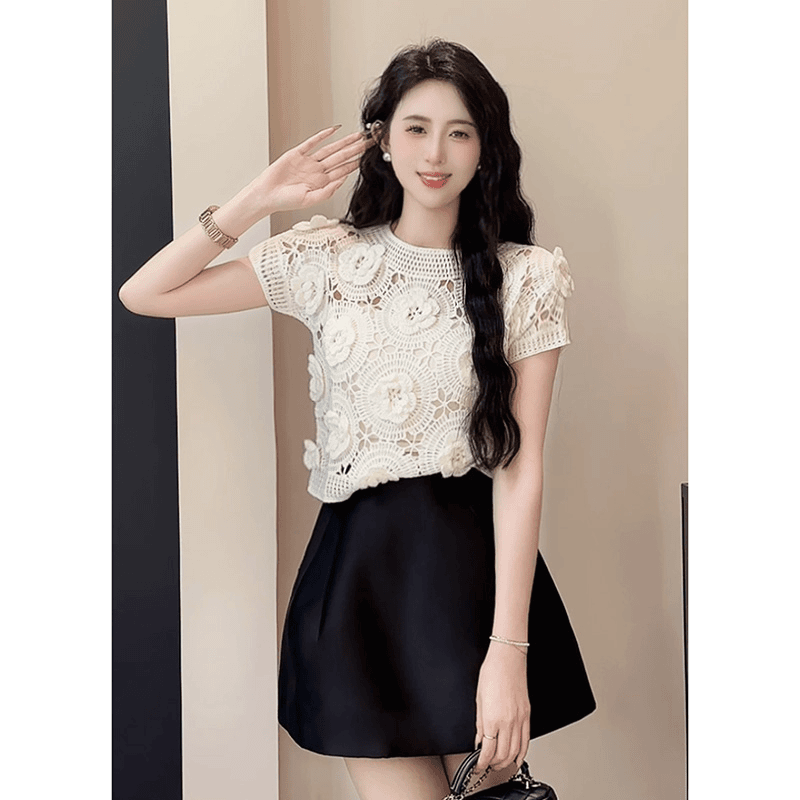 MY16616# 镂空钩花白色针织短袖t恤女时髦时尚洋气夏装小众设计感短款上衣女裝貨源服裝批發