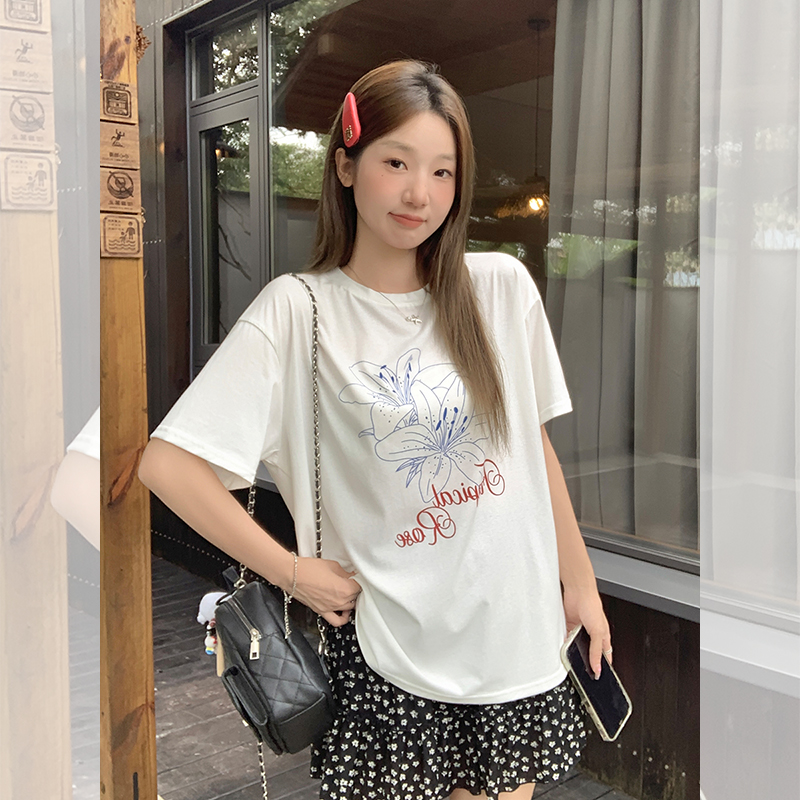 MY9208# 白色雪花棉宽松遮肉圆领印花短袖t恤女2025夏慵懒感上衣女裝貨源服裝批發
