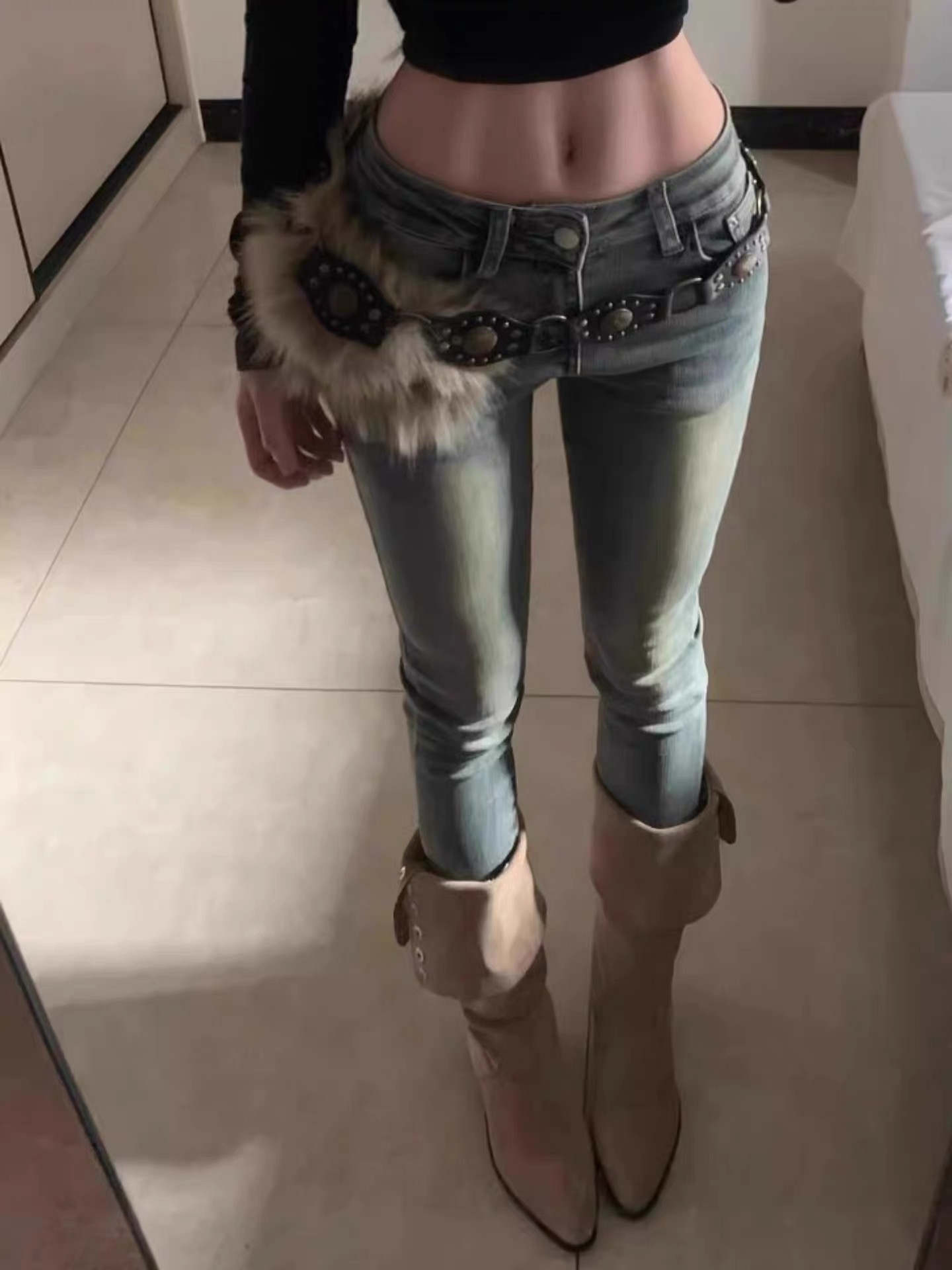 美式復古辣妹百搭九分牛仔褲女秋冬新款高腰緊身提臀顯瘦小腳褲子