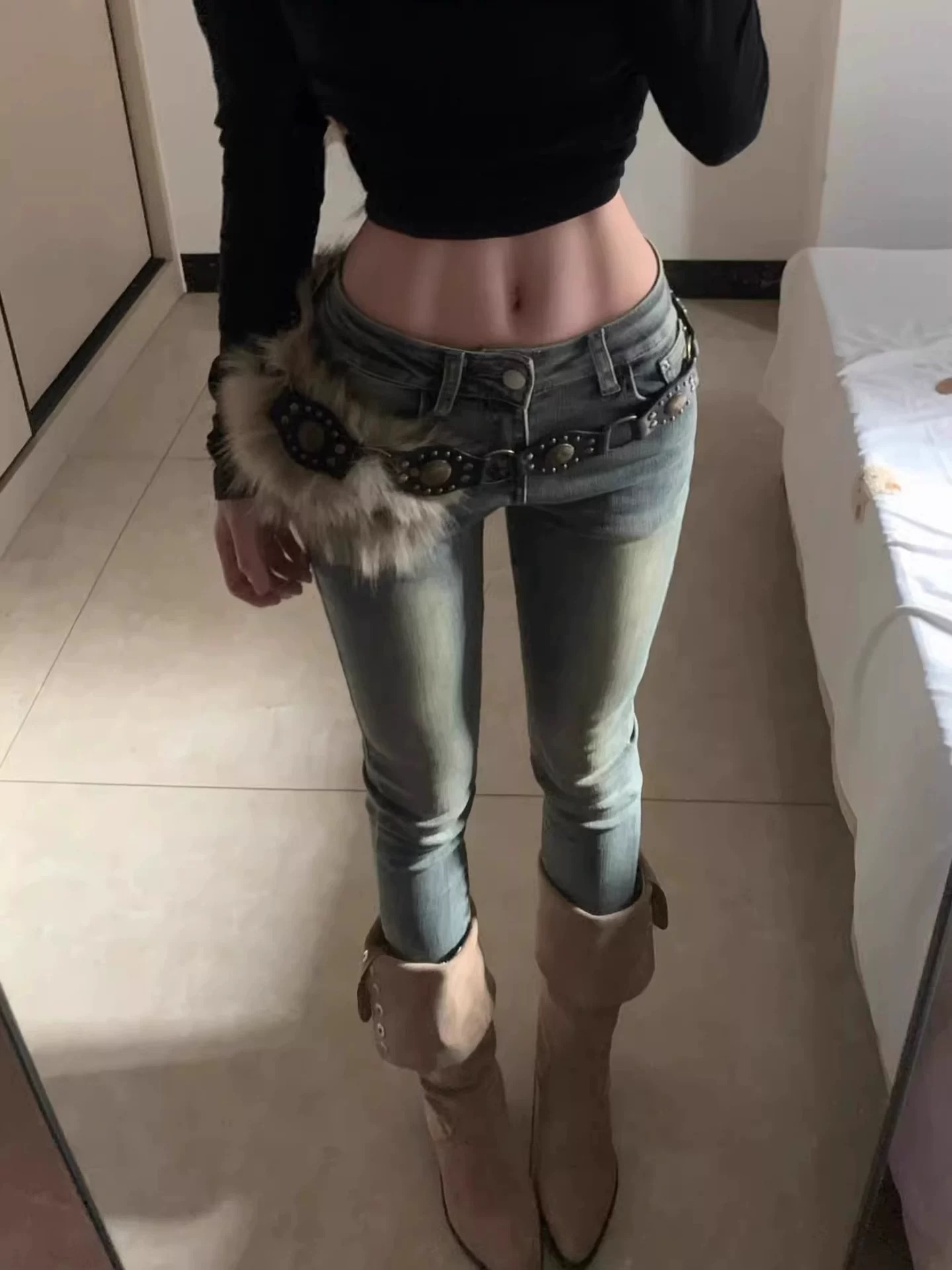 美式復古辣妹百搭九分牛仔褲女秋冬新款高腰緊身提臀顯瘦小腳褲子