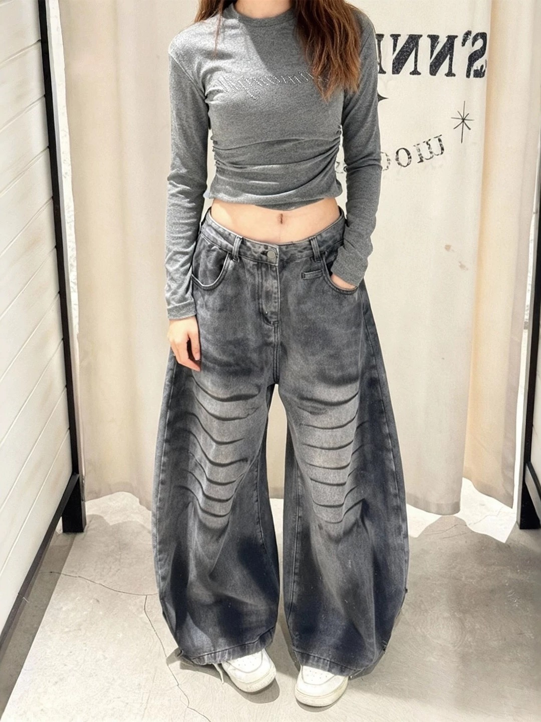 春季美式街頭水洗擦臟做舊牛仔褲女百搭新款寬松闊腿褲拖地彎刀褲