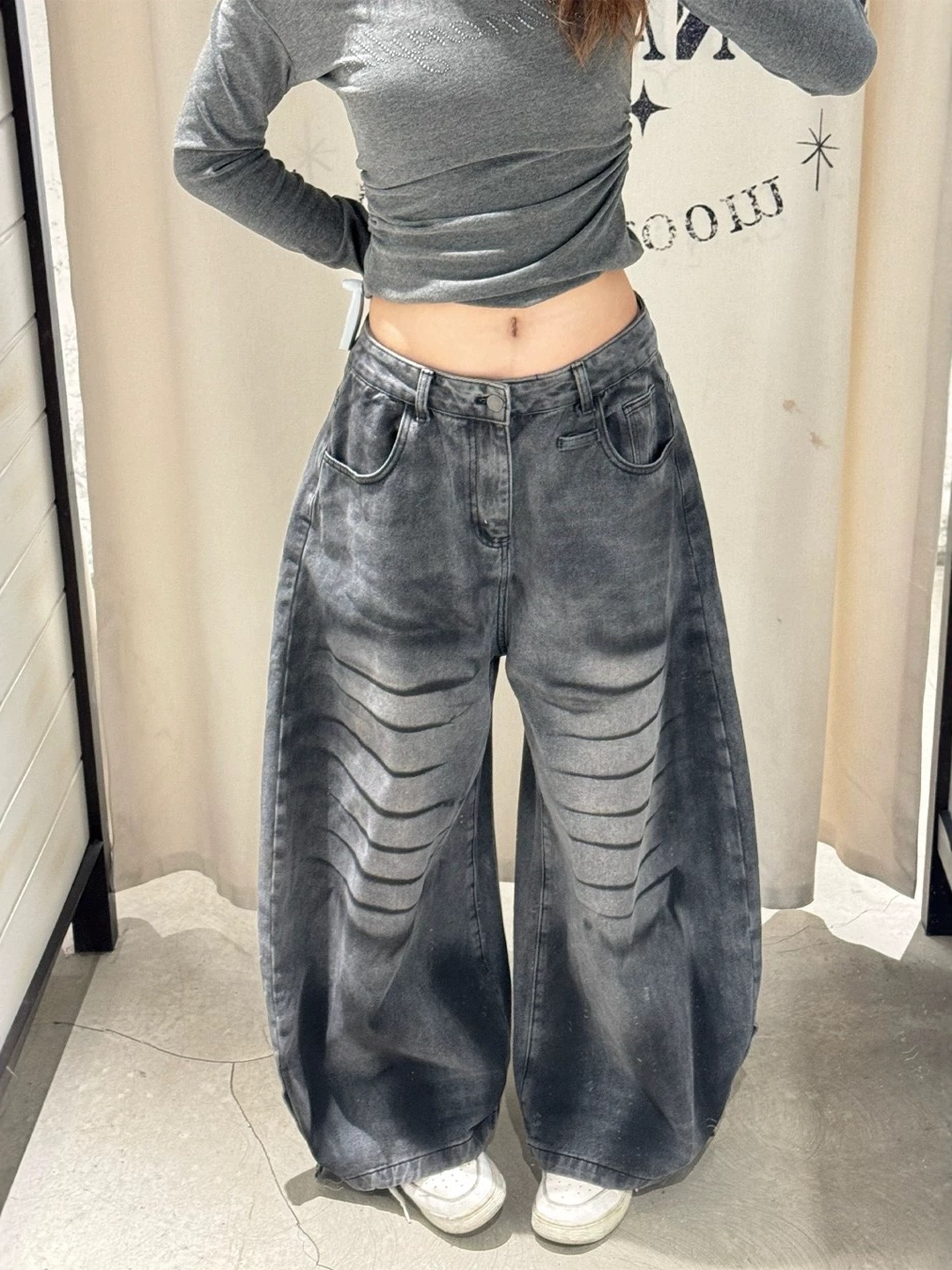 春季美式街頭水洗擦臟做舊牛仔褲女百搭新款寬松闊腿褲拖地彎刀褲