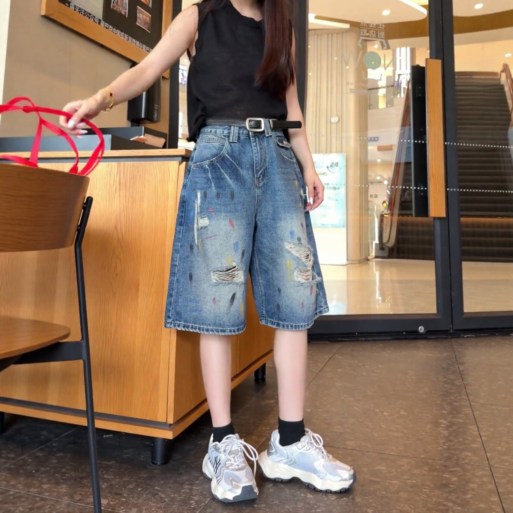 大碼復古破洞五分牛仔短褲女2026夏季薄款新款涂鴉顯瘦直筒闊腿褲