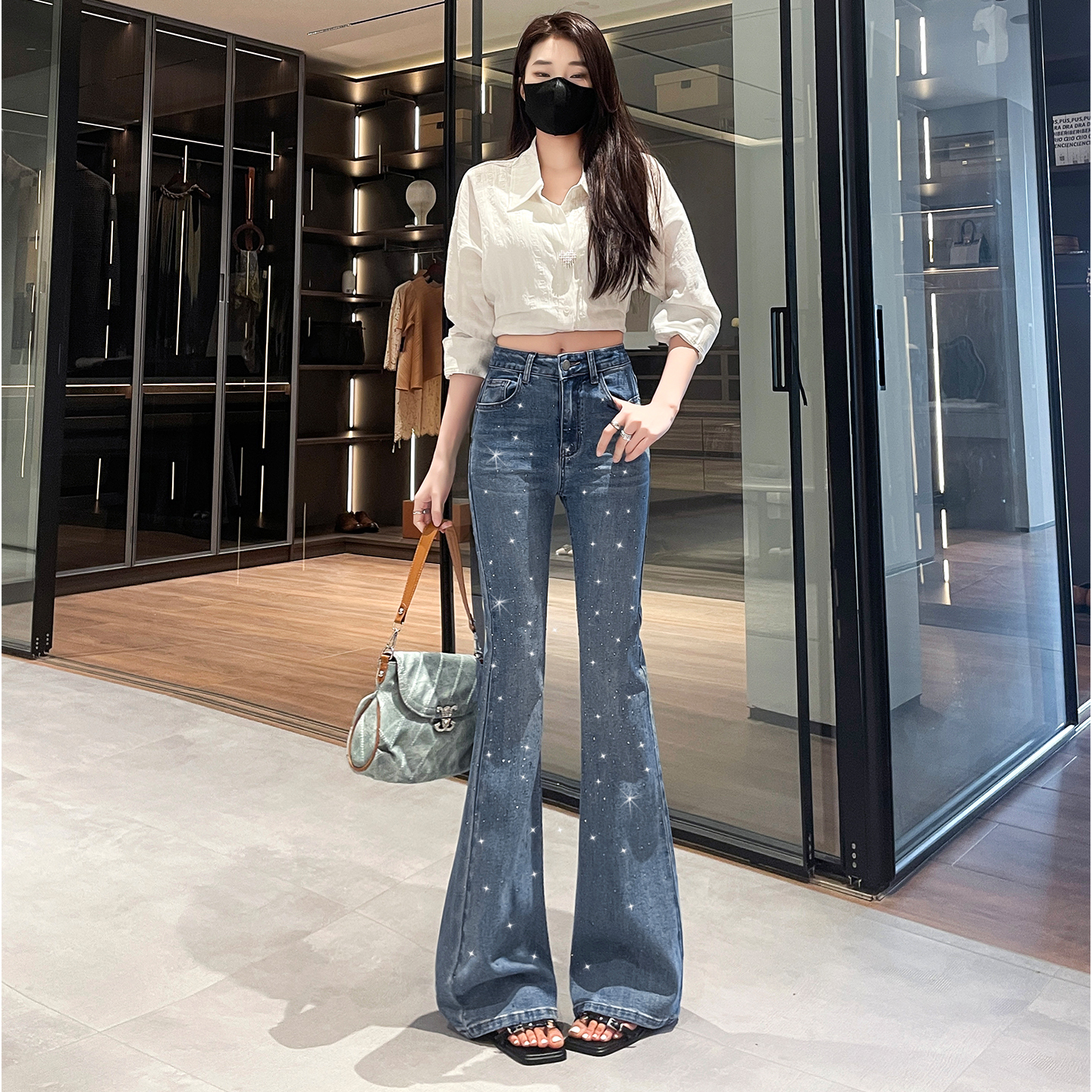 實拍滿天星燙鉆微喇叭牛仔褲女設計感2026春巴黎風滿鉆帶鉆喇叭褲