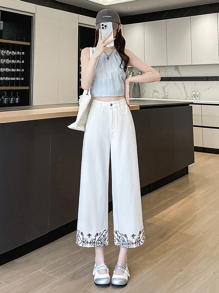 實拍白色國風刺繡闊腿牛仔褲女2026夏季薄款寬松遮肉八九分奶奶褲