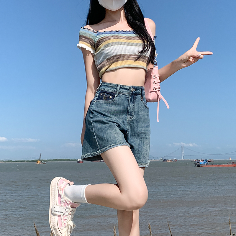 實拍米白色撞色牛仔短褲女夏季2026薄款a字顯瘦顯高白色熱褲子女