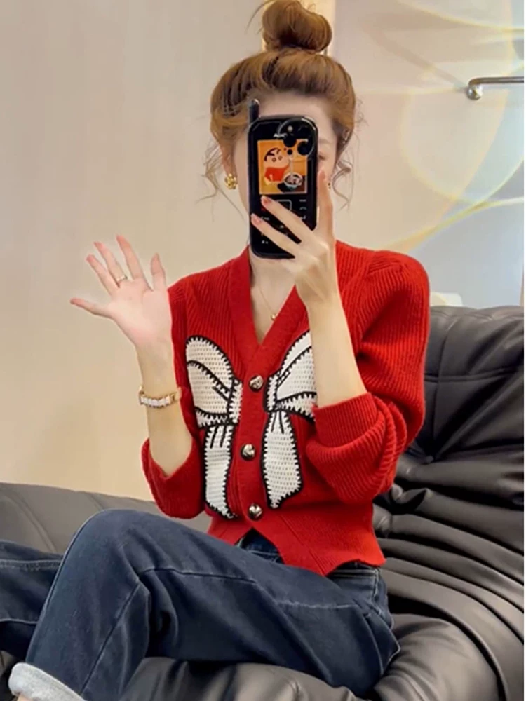 MY15624# 小香风蝴蝶结针织开衫欧货设计感小众V领上衣红色毛衣外套女裝貨源服裝批發