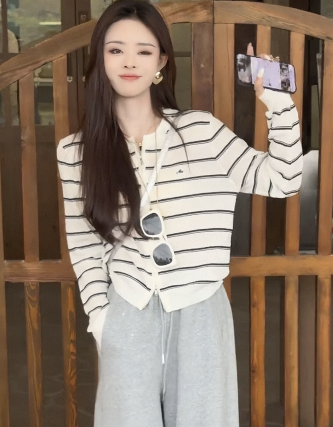 曉溪服飾春秋新款時尚百搭寬松減齡針織開衫外搭上衣107