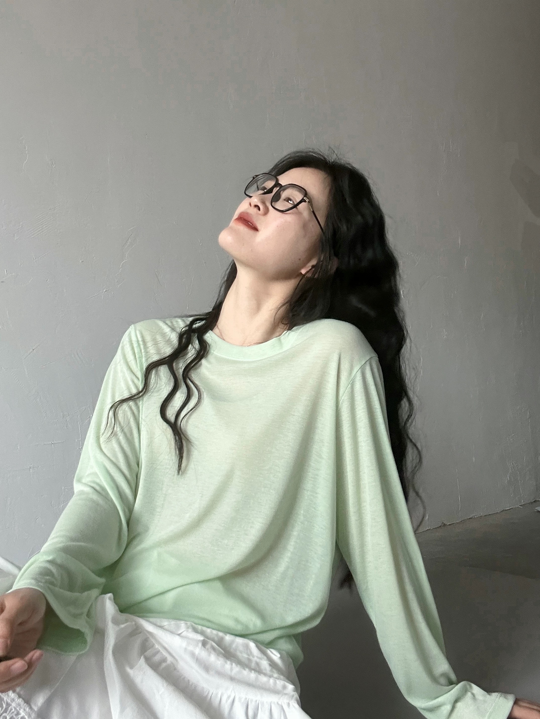 慵懶風長袖T恤女寬松防曬罩衫輕薄透氣綠色上衣
