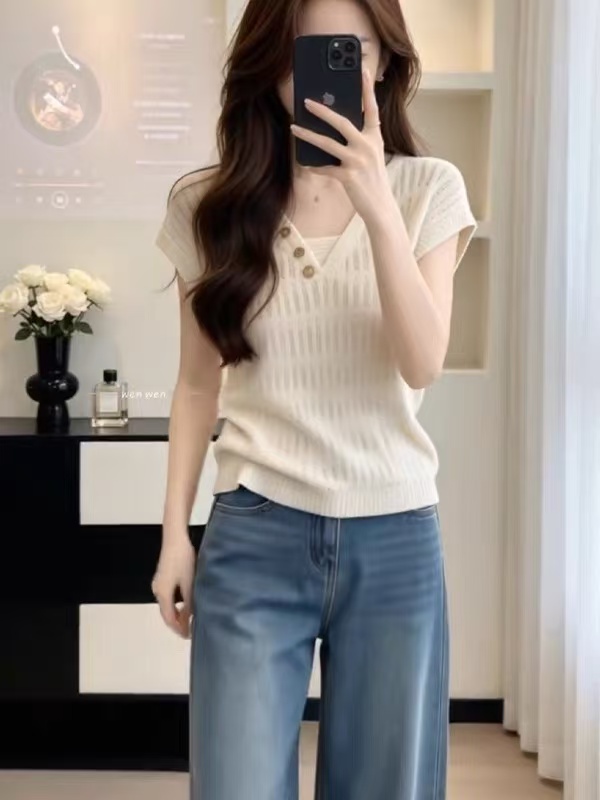 慵懶風V領薄款鏤空短袖針織衫女時尚顯瘦小個子設計感減齡上衣潮