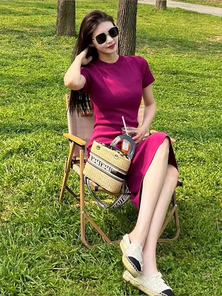 又a又颯女裝御姐風茶歇法式收腰顯瘦玫紅色修身T恤連衣裙子女夏季
