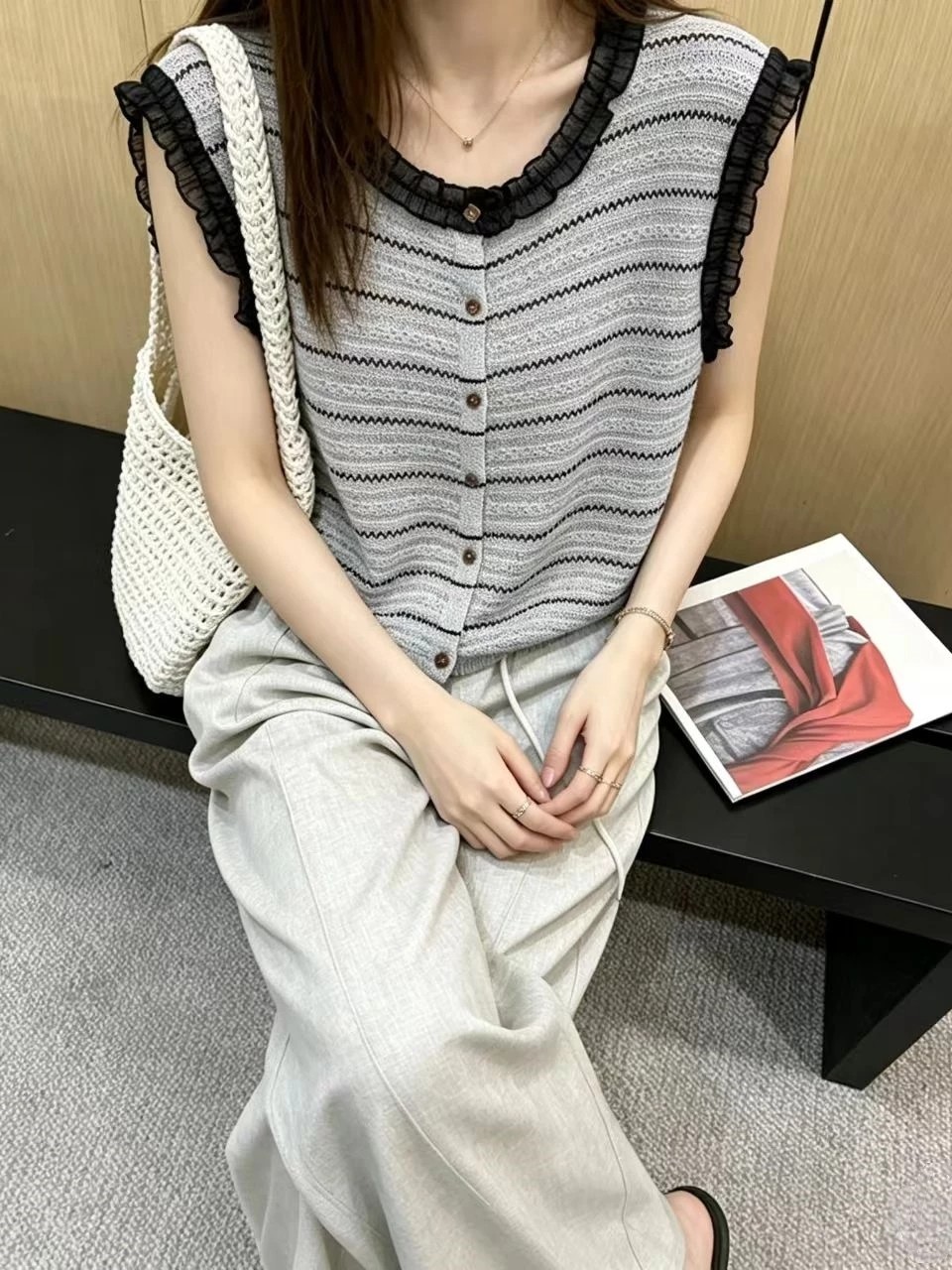 四季青2026夏季新款減齡時尚針織背心女洋氣馬甲開衫薄款百搭上衣