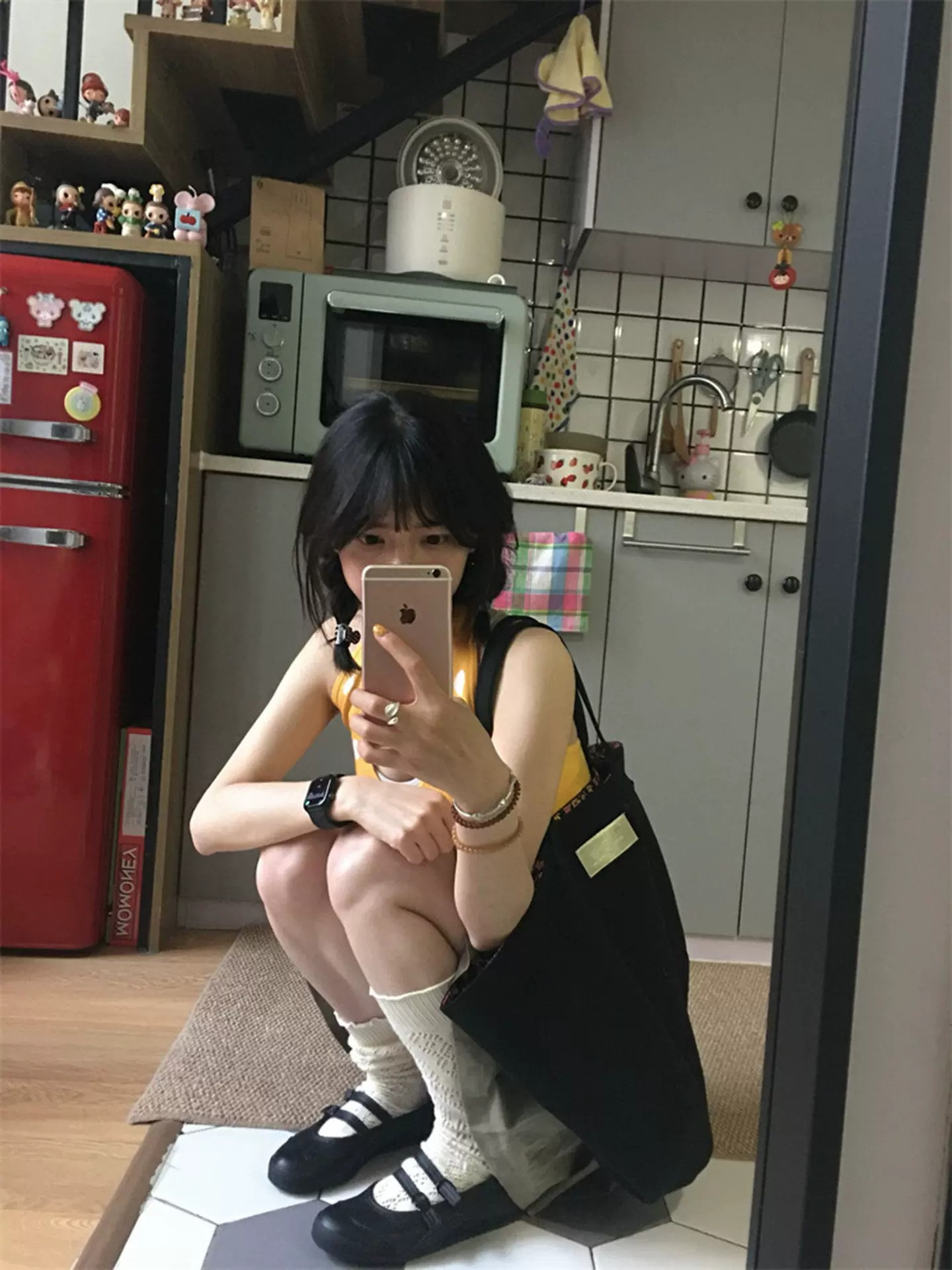 韓系復古黃色波點無袖吊帶掛脖背心女夏季修身顯瘦設計感百搭上衣