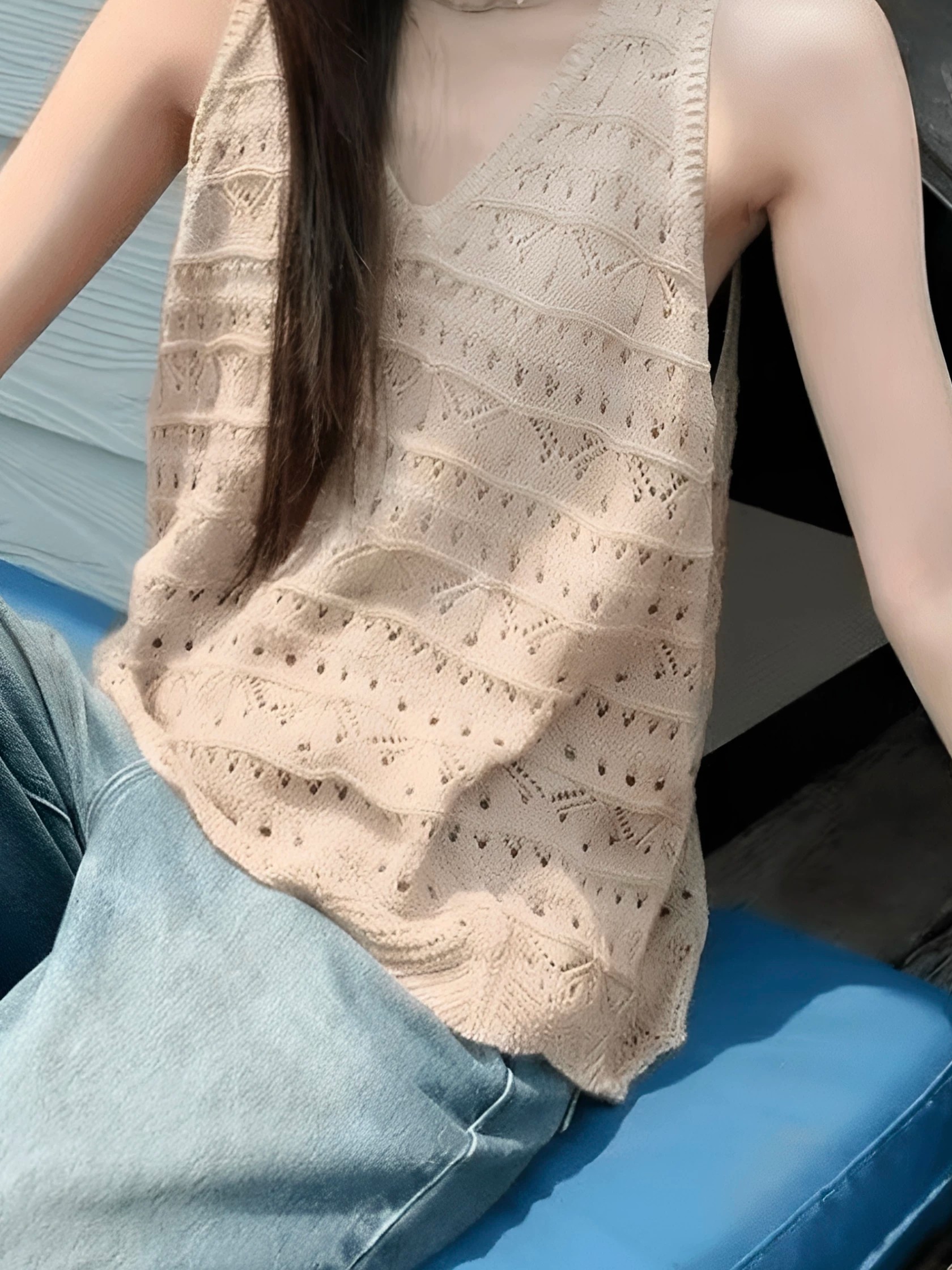 小眾獨特漂亮鏤空內搭針織背心吊帶女寬松顯瘦夏外穿無袖V領上衣