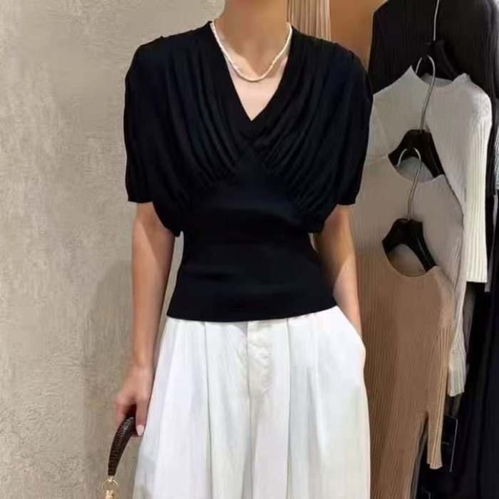 簡約風V領蝙蝠袖設計感冰絲針織衫女夏季顯瘦百搭上衣