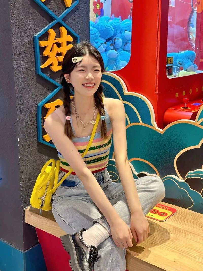包芯紗夏新款上衣減齡短款薄針織彩虹條紋露背掛脖吊帶背心