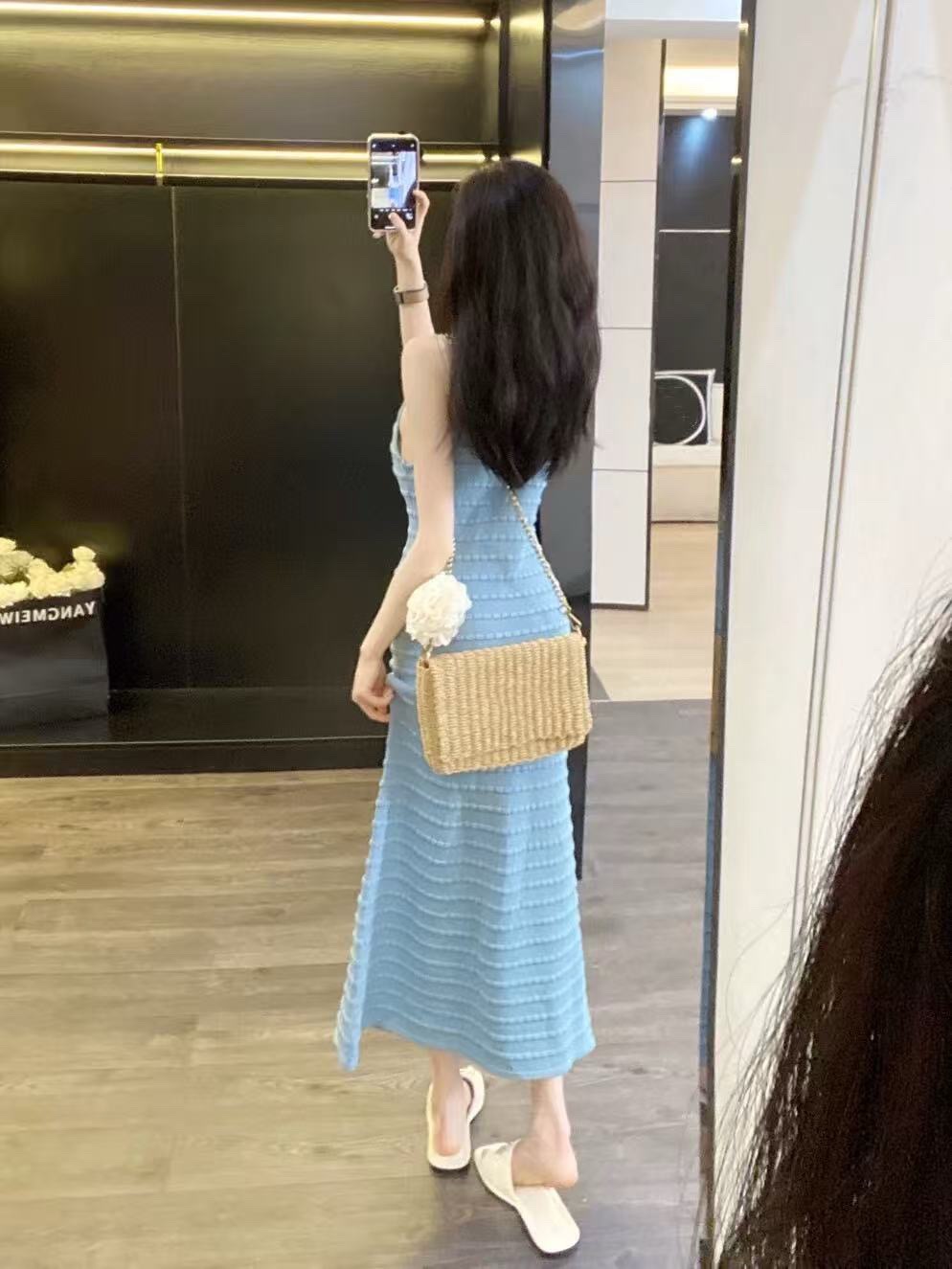 Leathercat超好看連衣裙女夏季2026新款法式收腰顯瘦針織吊帶長裙