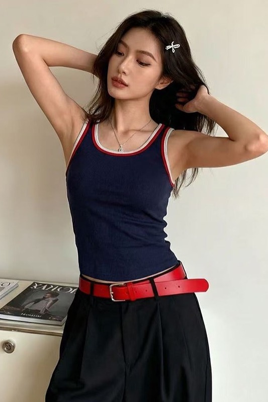 撞色拼接吊帶背心女2026夏季新款韓版休閑時尚氣質百搭顯瘦上衣