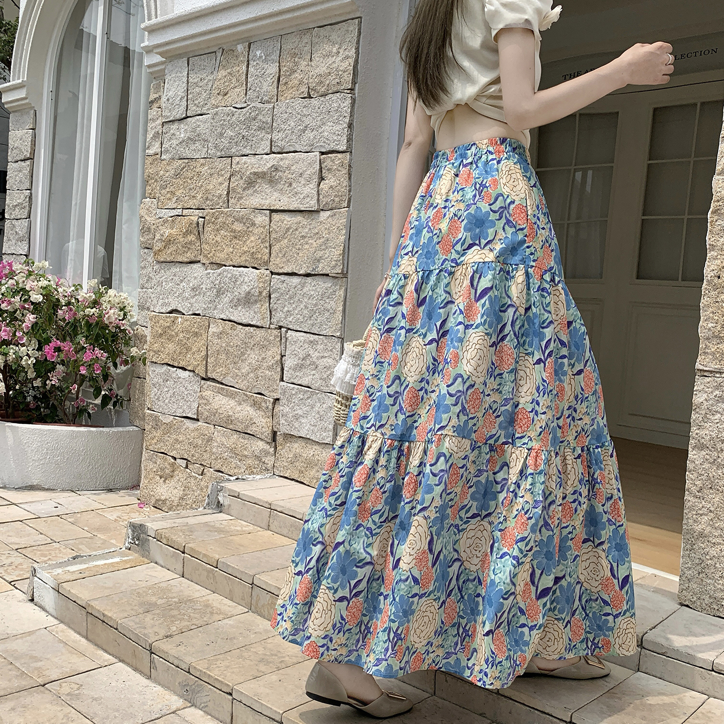 油畫風花朵印花半身裙女2026夏高腰減齡松緊腰拼接蛋糕裙A字傘裙