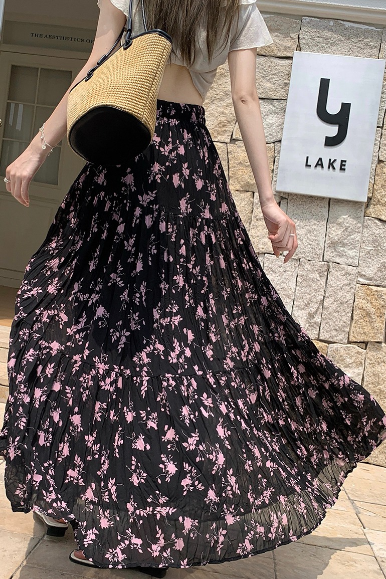 復古氣質碎花半身裙女2026新款高級感御姐長裙獨特超好看裙子