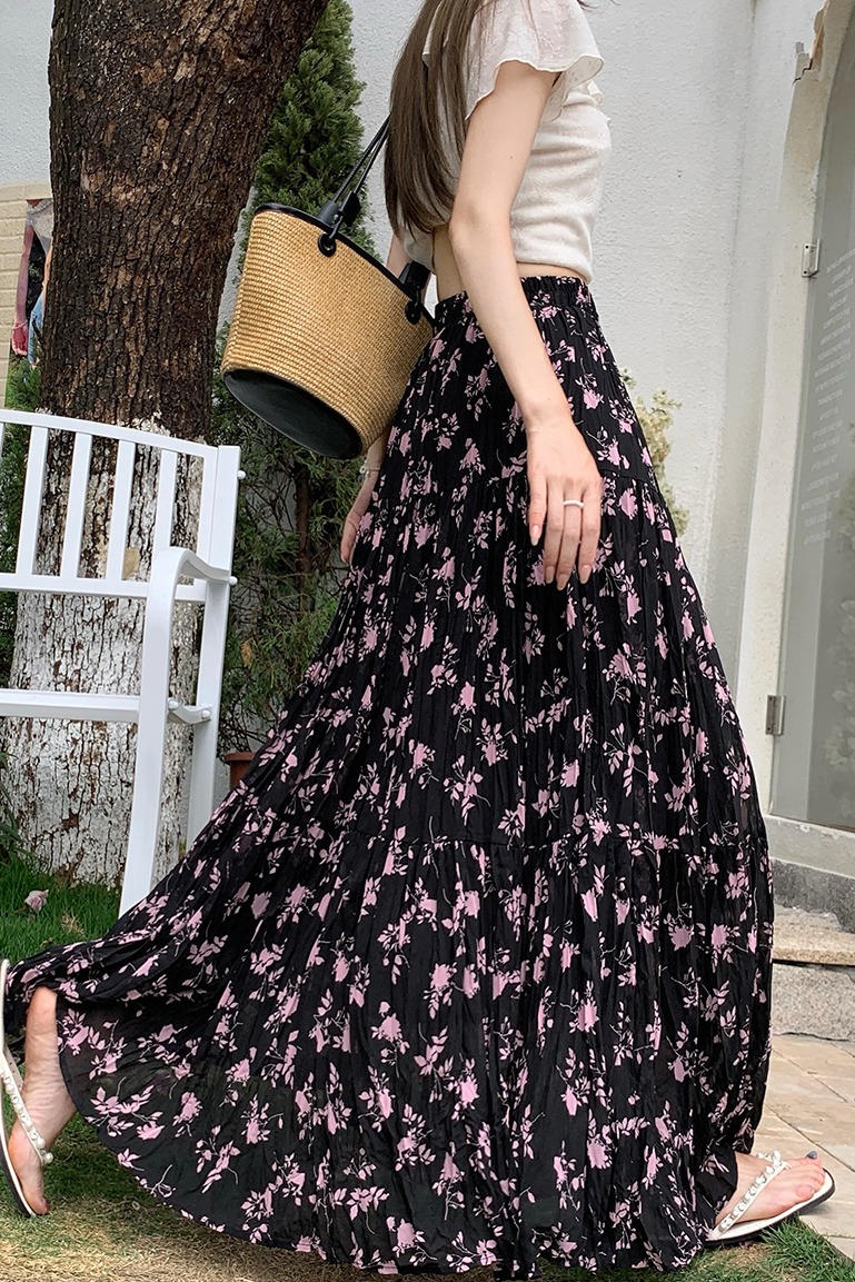 法式印花時尚百搭半身裙女2026夏季新款減齡褶皺碎花顯瘦a字傘裙
