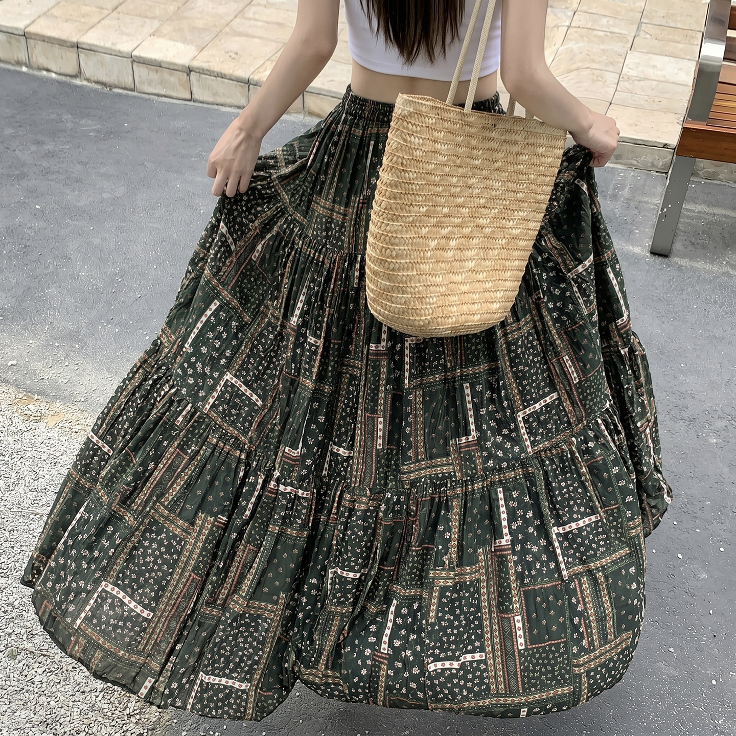 復古碎花半身裙女2026春夏百搭顯瘦度假波西米亞風雪紡大擺長裙子