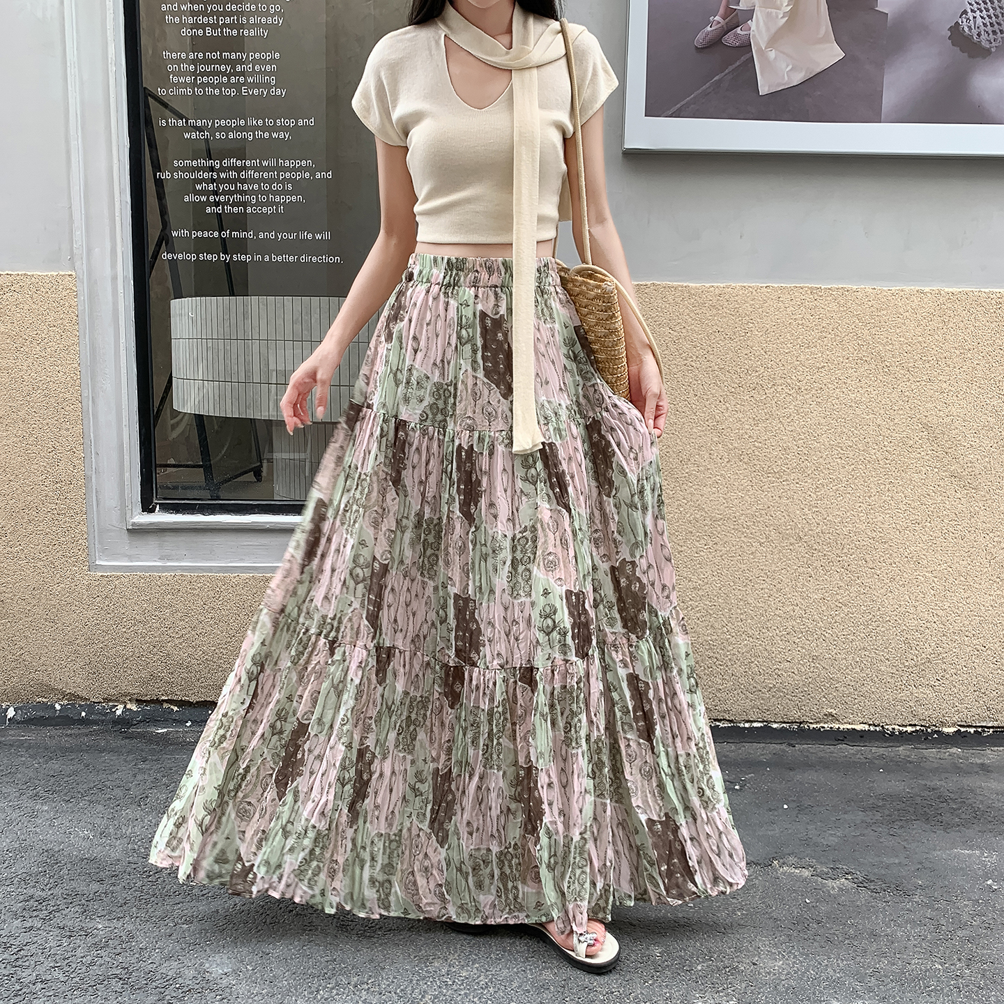 油畫風碎花半身裙女2026夏季新款法式松緊腰褶皺顯瘦A字中長裙子