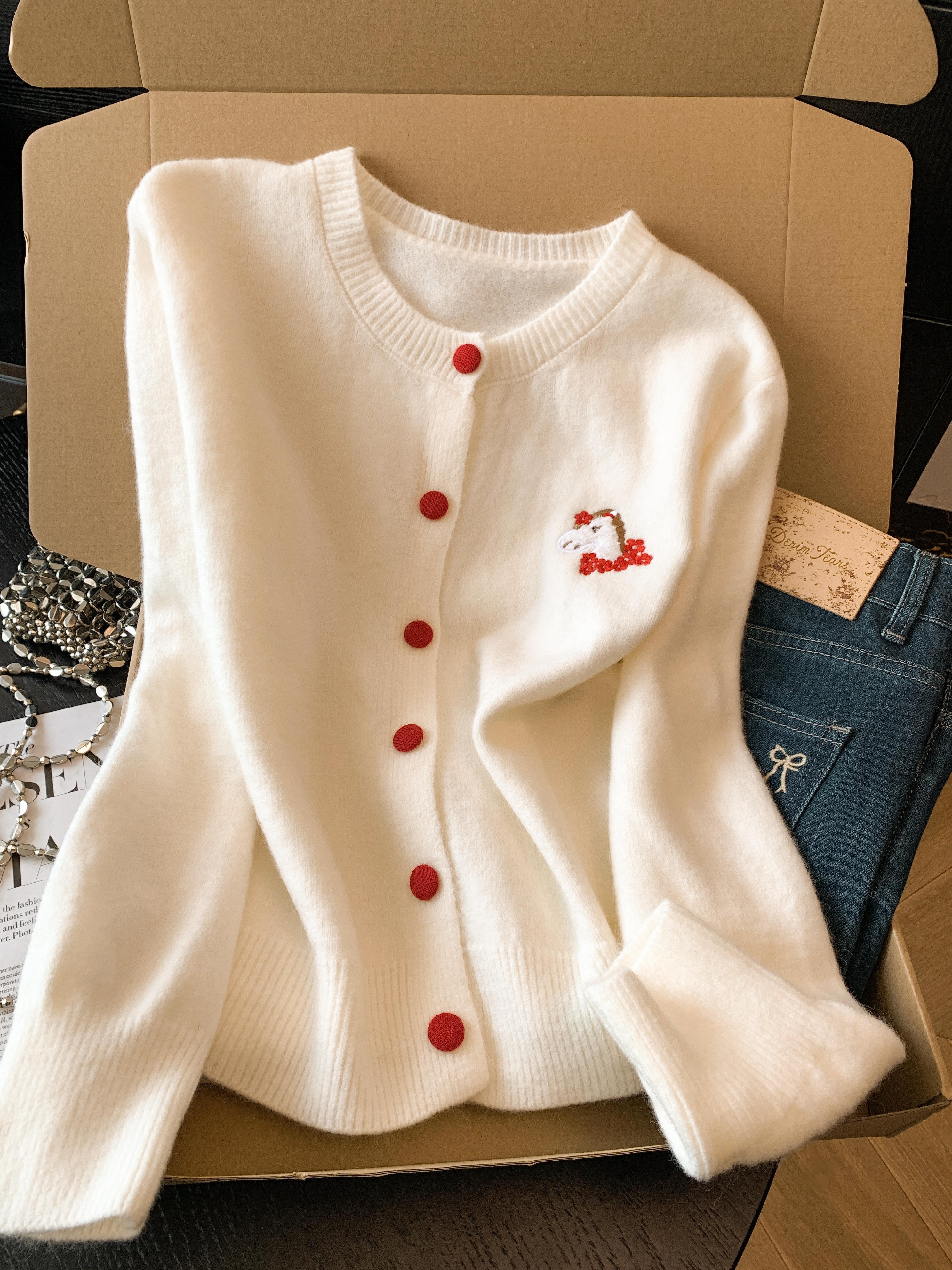 實拍 韓系刺繡小馬單排扣圓領毛衣春秋百搭顯瘦針織開衫上衣女潮