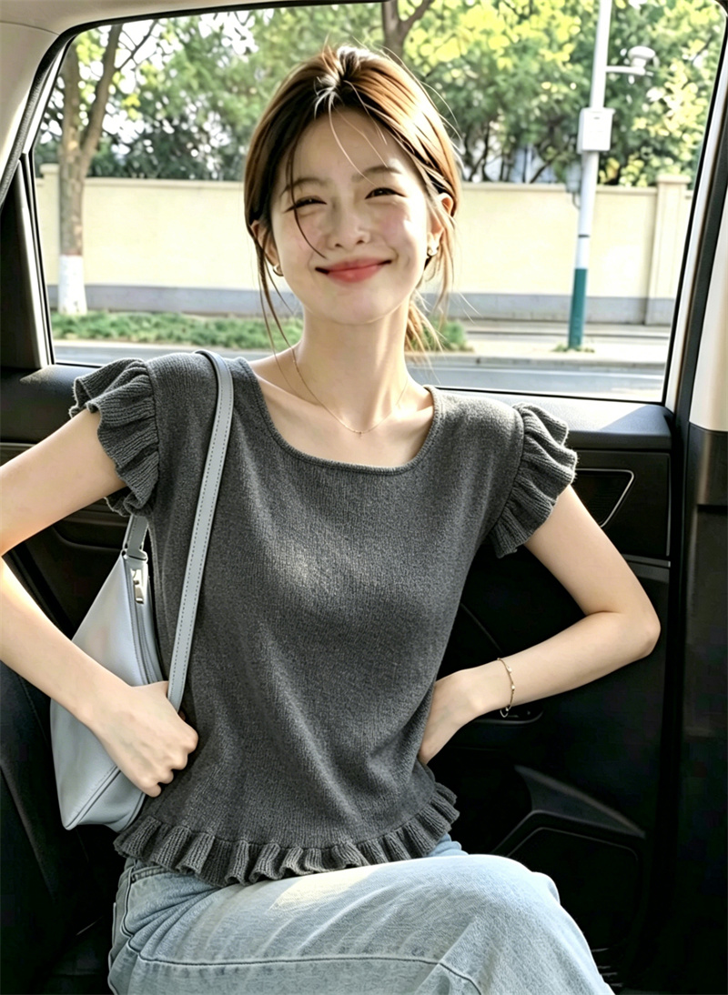 AI圖綠色法式甜美飛飛袖木耳邊設計感小眾修身顯瘦針織衫上衣女