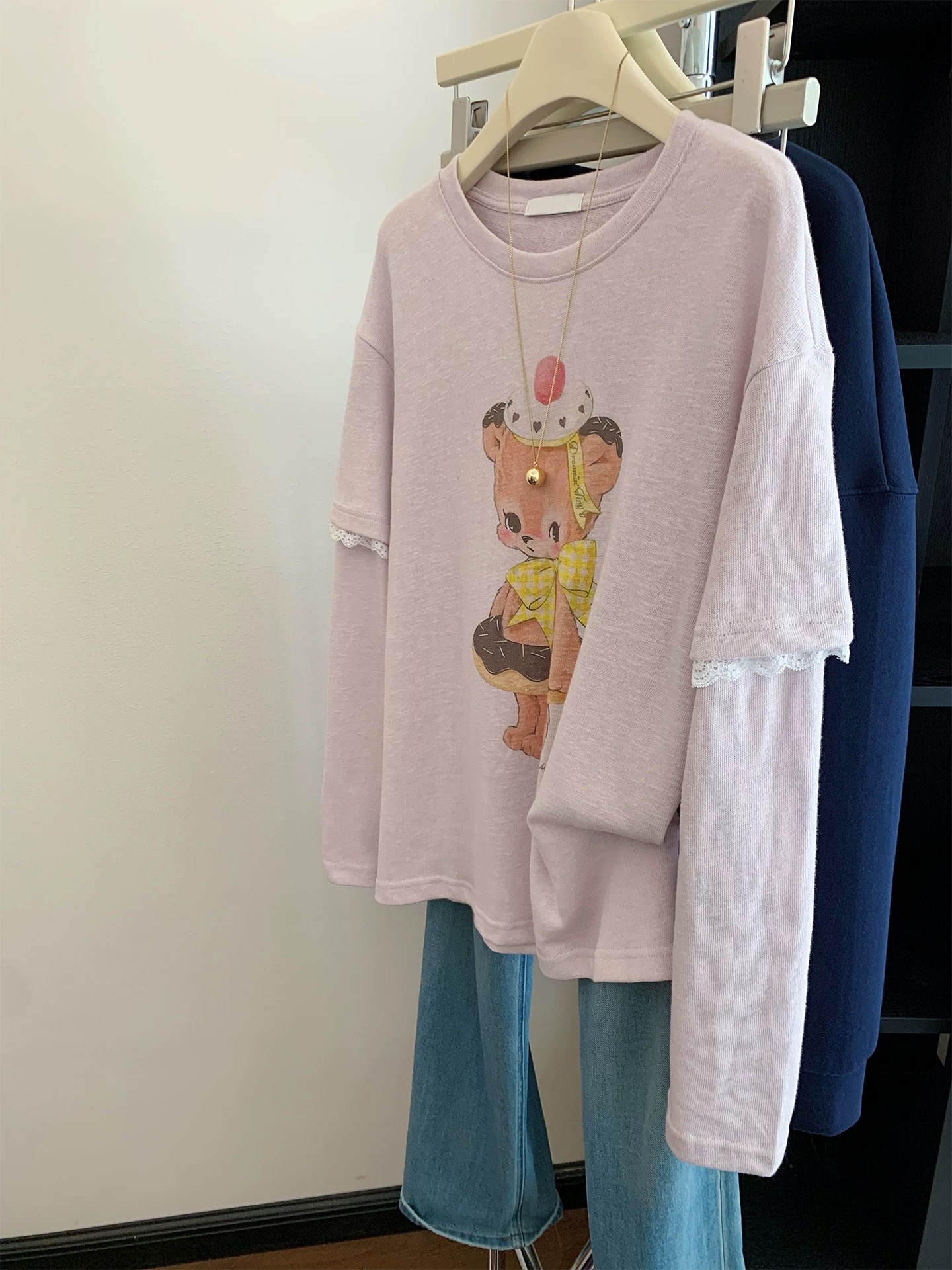 MY17578# 纯棉特大码300斤韩版百搭休闲粉色小熊印花蕾丝花边长袖t...