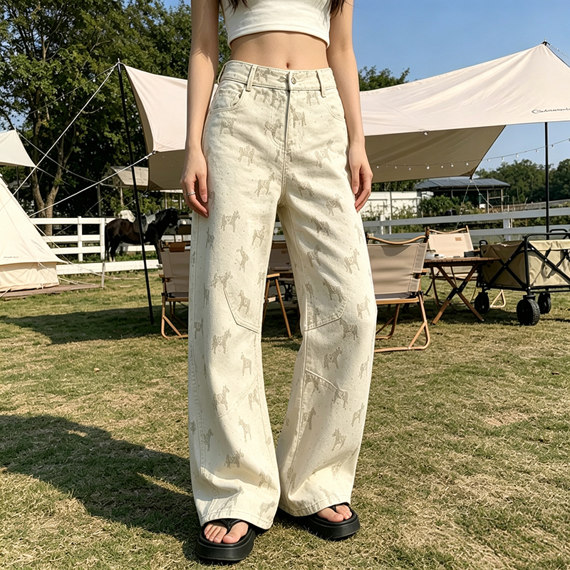 卡其色印花寬松直筒牛仔褲女夏季新款高腰顯瘦休閑百搭窄版闊腿褲