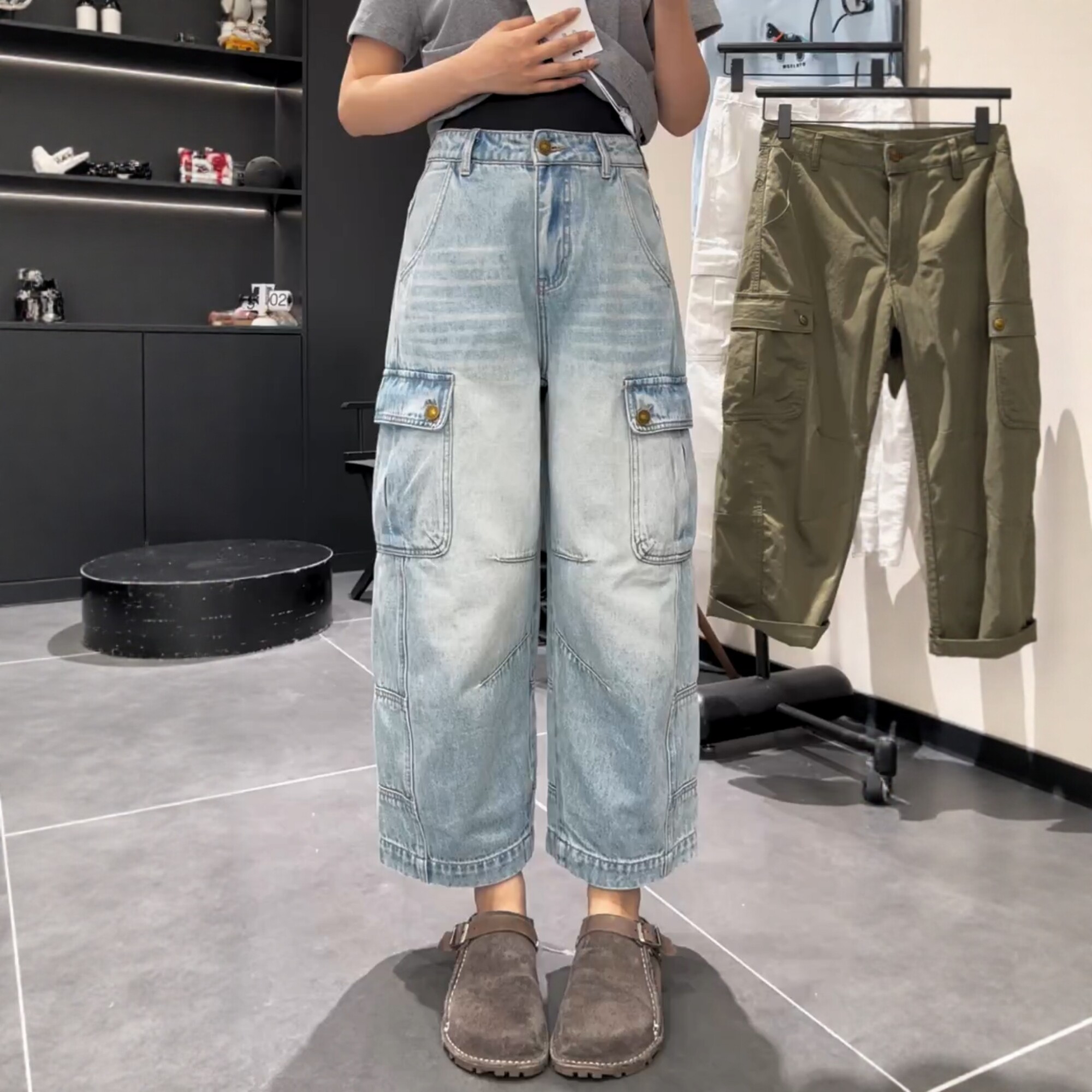 藍色口袋直筒工裝牛仔褲女夏季2026年新款時尚高腰寬松闊腿九分褲