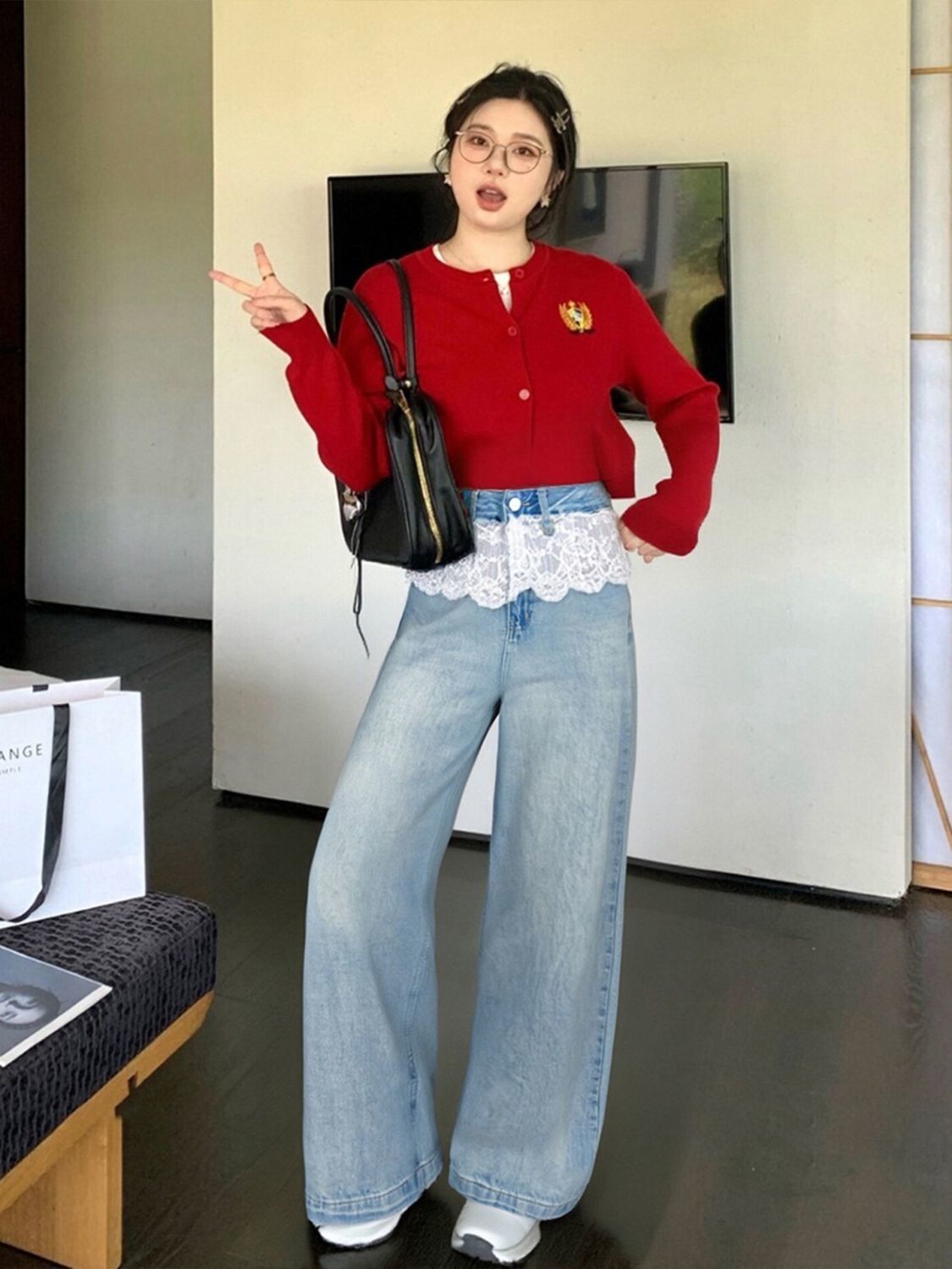 蕾絲拼接高腰牛仔褲女歐洲站2026春季新款設計師款小眾直筒褲女