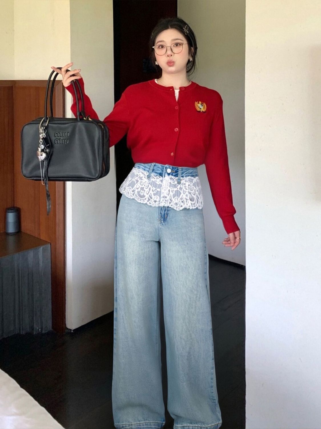 蕾絲拼接高腰牛仔褲女歐洲站2026春季新款設計師款小眾直筒褲女