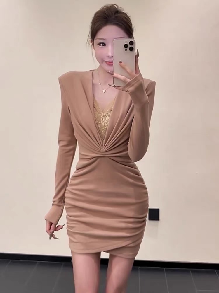 MY16399# 纯欲蕾丝假两件收腰连衣裙女新款小众设计感修身显瘦皱褶短裙...