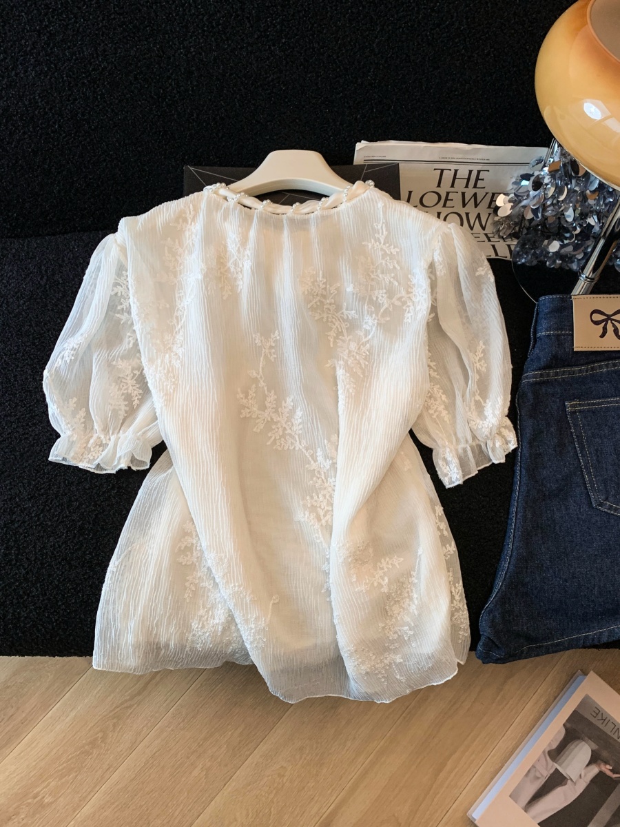 實拍2026夏季新款刺繡雪紡衫法式輕奢短袖襯衫絲光飄帶釘珠上衣
