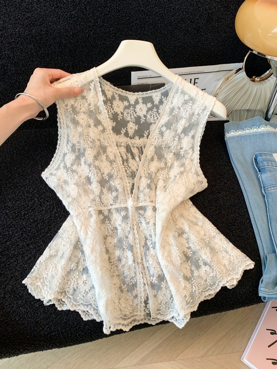 實拍2026夏季新刺繡蕾絲無袖上衣簡約百搭小開衫洋氣透視薄款