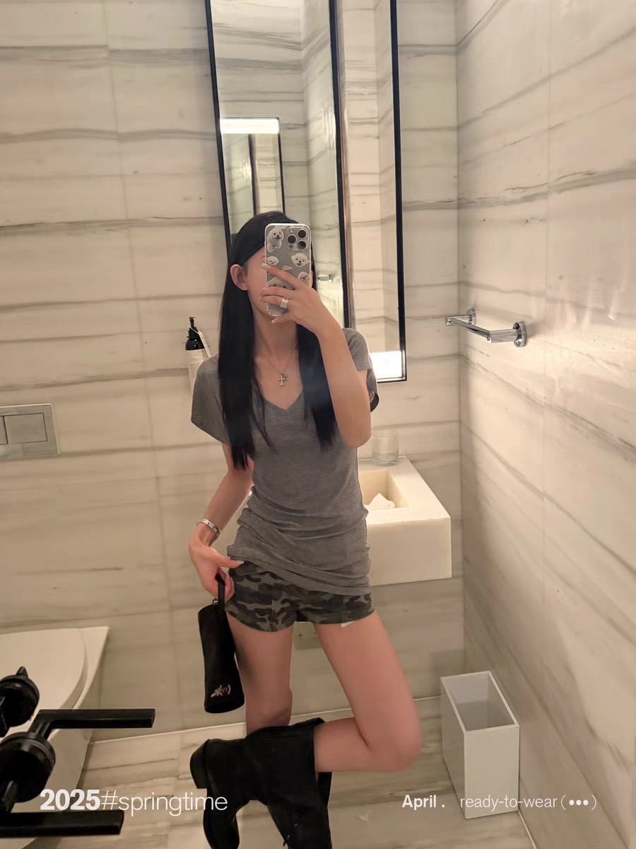 SUNONEONE 迷彩牛仔短褲女春季低腰直筒修身辣妹休閑褲子