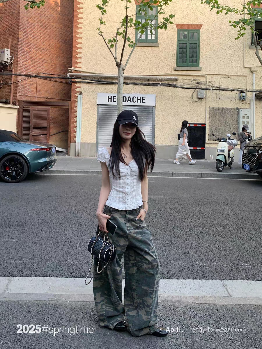 SUNONEONE 迷彩印花寬松牛仔褲女春新款美式闊腿設計感低腰休閑褲