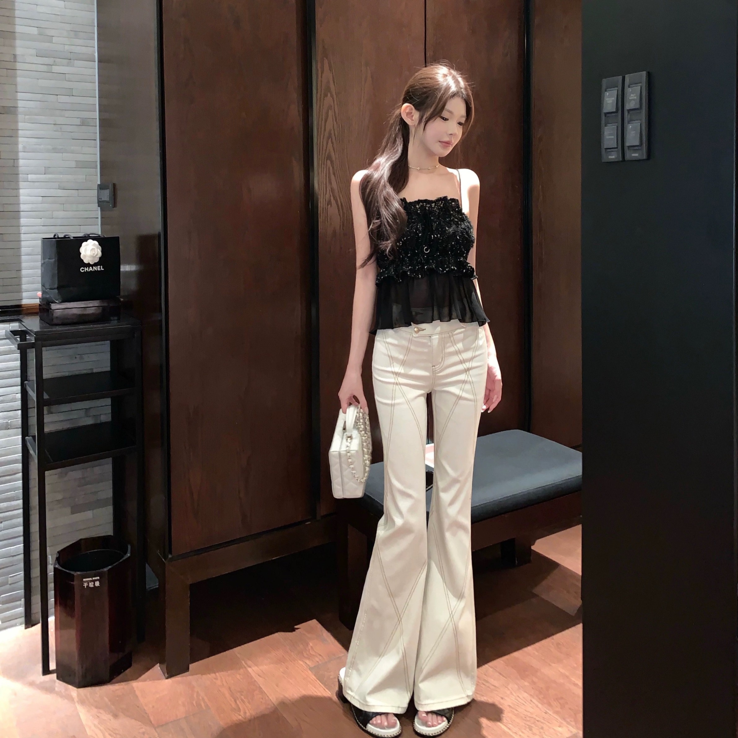 CHICYOU 自留 金扣明線彈力褲緊身休閑喇叭牛仔褲女
